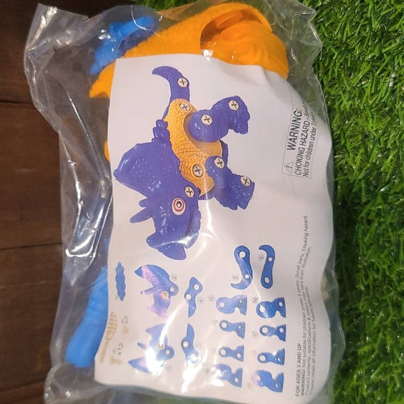 DINOSAUR building play set of 5 DINOSAUR, Age 3+, NWT, NIB 164 pcs - Picture 7 of 9